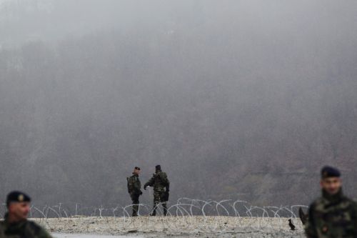 Σε τρεις συμφωνίες κατέληξαν Σερβία και Κόσοβο με τη μεσολάβηση της ΕΕ