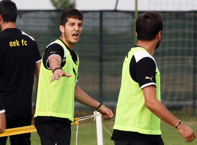 «Πάψε επιτέλους και παίξε σωστά», «κατσάδα» Χιμένεθ σε Μανωλά