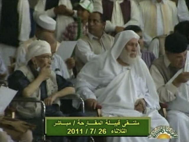 Πρώτη δημόσια εμφάνιση του βομβιστή του Λόκερμπι σε συγκέντρωση υπέρ του Καντάφι