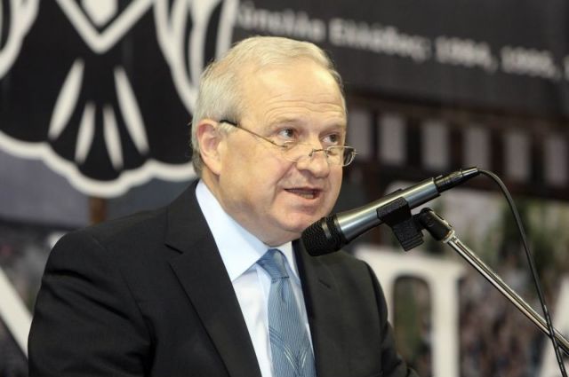 «Περίεργη, διχαστική και ύποπτη κίνηση» λένε στον ΠΑΟΚ για Φλωρίδη