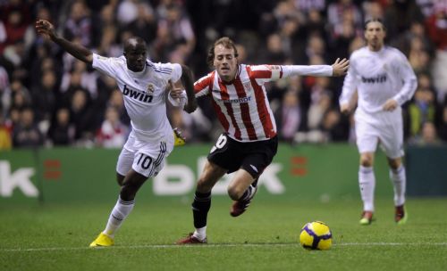 Τα τυπικά μένουν για να ντυθεί ο Γέστε στα «ερυθρόλευκα»