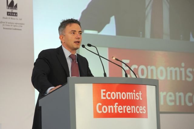 «Υπερβολικό» το τίμημα για την ανανέωση των αδειών κινητής τηλεφωνίας