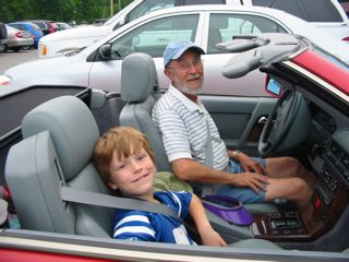 Οι παππούδες καλύτεροι οδηγοί απ’ τους γονείς ως προς την ασφάλεια των παιδιών