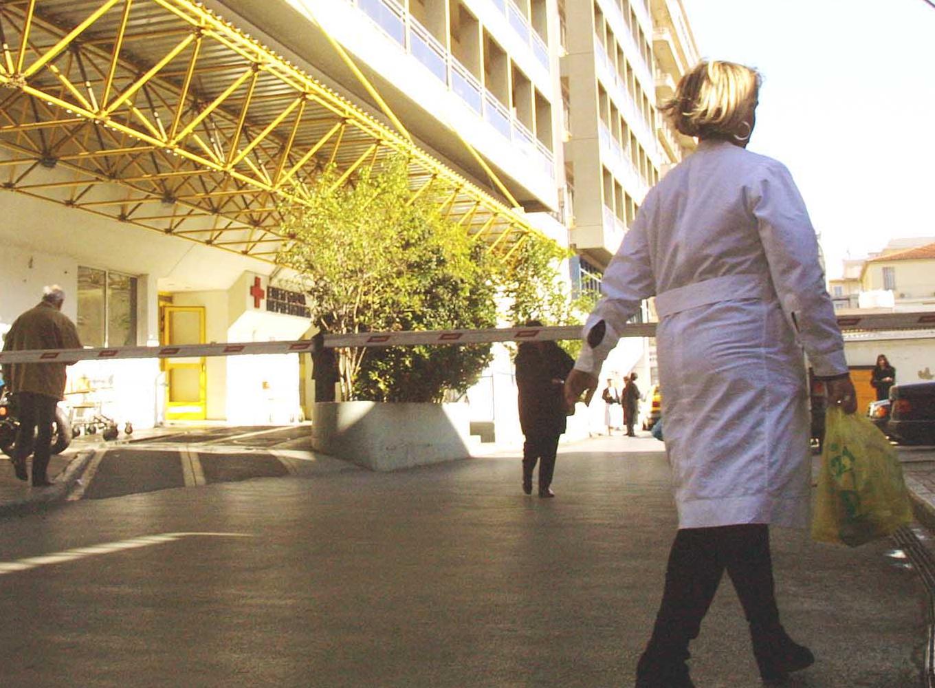 ‘Ηπια εγκεφαλίτιδα το πρώτο κρούσμα του ιού του Δυτικού Νείλου, σύμφωνα με το ΚΕΕΛΠΝΟ