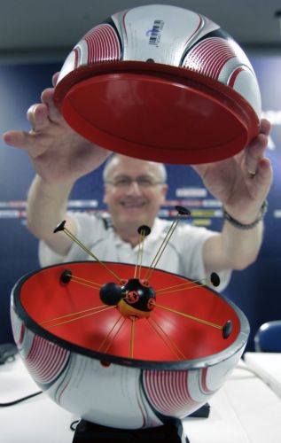 Η Πρέμιερ Λιγκ θέλει να χρησιμοποιήσει την «τεχνολογία της γραμμής»