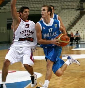 Έναν μήνα εκτός δράσης τελικά ο Νικ Καλάθης