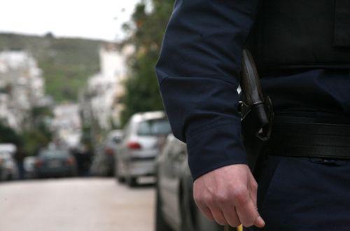 Ειδικός φρουρός απείλησε με το υπηρεσιακό του όπλο αρχιφύλακα μέσα σε κλαμπ