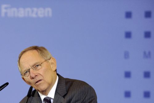 «Έχουμε χρόνο έως τον Σεπτέμβριο για να αποφασίσουμε για την Ελλάδα», λέει ο Β. Σόιμπλε