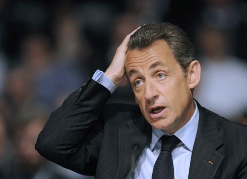 Σημαντικό προβάδισμα Ολάντ έναντι Σαρκοζί δίνει νέα δημοσκόπηση