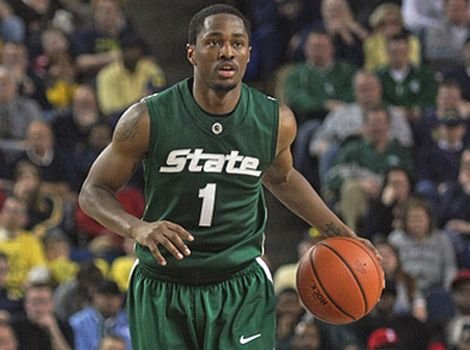 Ο Ολυμπιακός απέκτησε τον 22χρονο Καλίν Λούκας