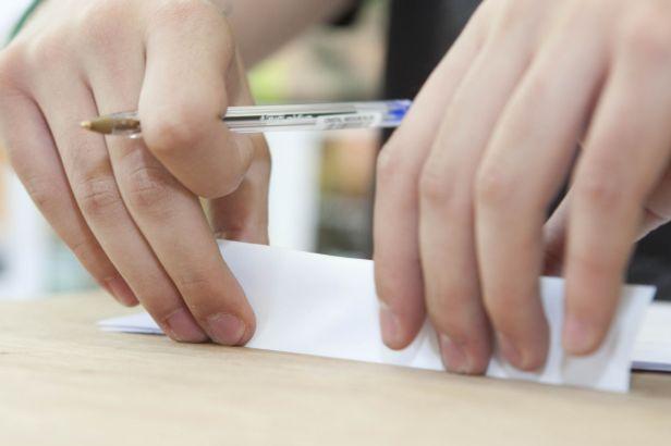 Προβάδισμα στην ΝΔ δίνουν δύο νέες δημοσκοπήσεις