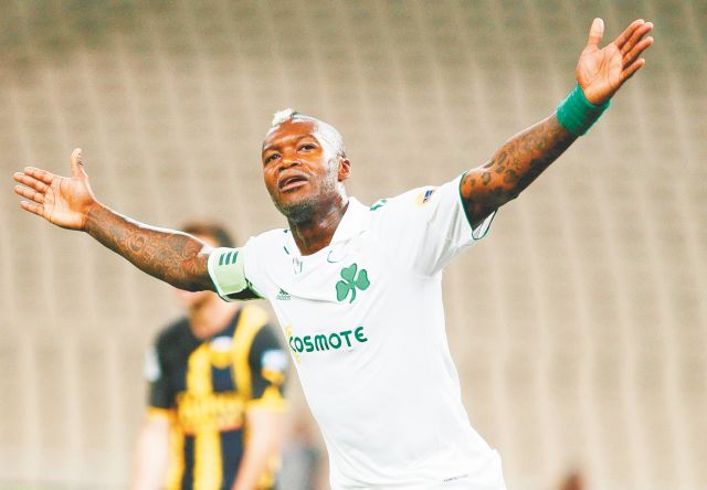 Οι εγγυήσεις καθυστερούν τη μεταγραφή του Σισέ στη Λάτσιο