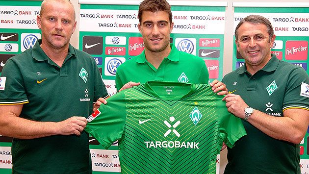 Και τυπικά στη Βέρντερ Βρέμης συνεχίζει ο Παπασταθόπουλος