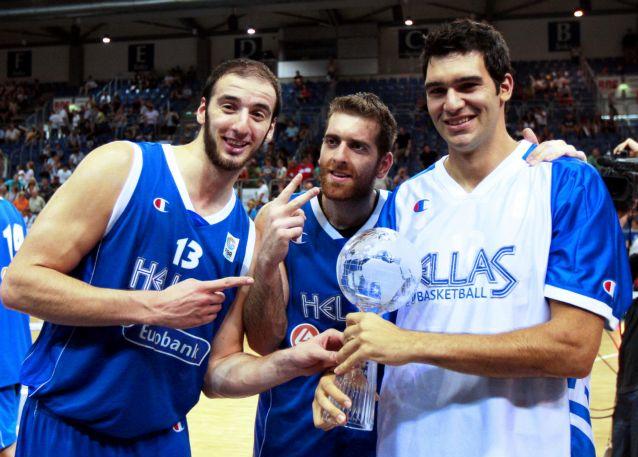 Ικανοποίηση Ζούρου για την Εθνική «ο κόσμος δίπλα μας» λέει ο Καϊμακόγλου