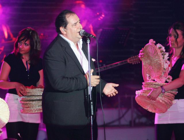 Ο Βασίλης Καρράς η λύση του Ολυμπιακού Βόλου για να πάρει άδεια!