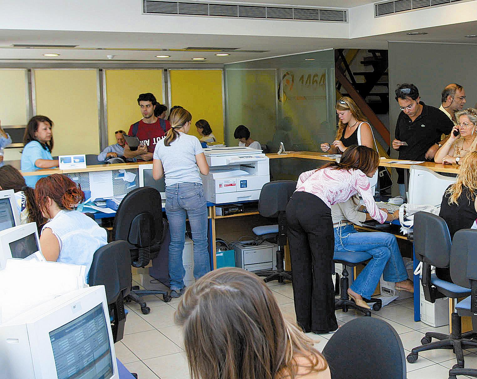 Κανένας αναγκαίος και χρήσιμος του Δημοσίου δεν θα απολυθεί, λέει ο Ντ.Ρόβλιας