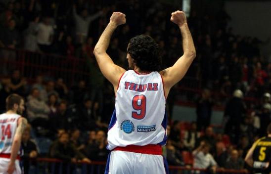 «Ίκαρος» και με συμβόλαιο ο Τσιάρας