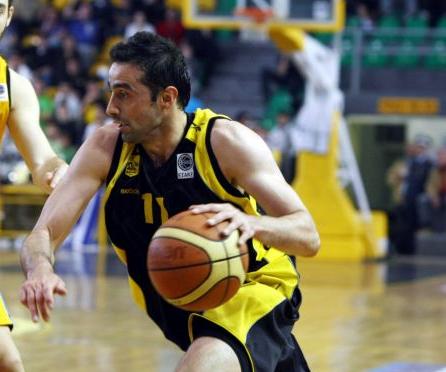 «Εκοψε» τον Χαραλαμπίδη ο Ζούρος από την εθνική