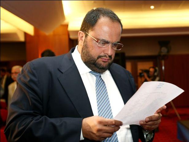 Ο Ολυμπιακός κατηγορεί τον Παναθηναϊκό ότι… ρίχνει στάχτη στα μάτια