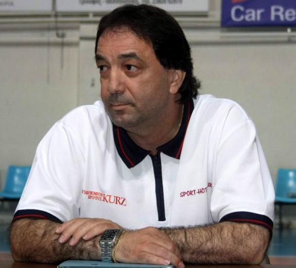 Στα χέρια του Παντελή και επισήμως ο Ηρακλής