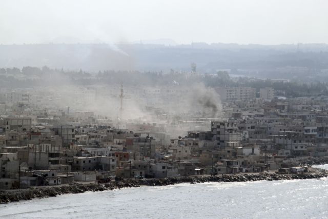 Συνεχίζεται για τρίτη ημέρα το σφυροκόπημα των δυνάμεων του Άσαντ στη Λατάκεια