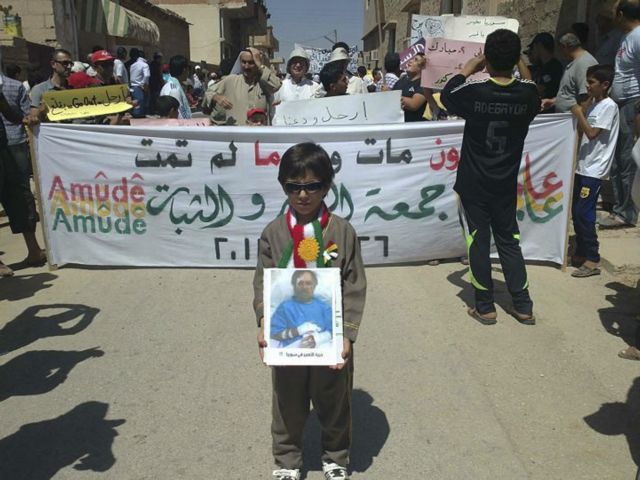 Να ανταποκριθεί στις διεκδικήσεις του λαού της ζητά από τη Συρία το Ιράν