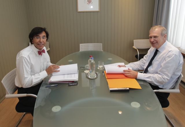 Επανεκκίνηση των συνομιλιών για την άρση του πολιτικού αδιεξόδου στο Βέλγιο