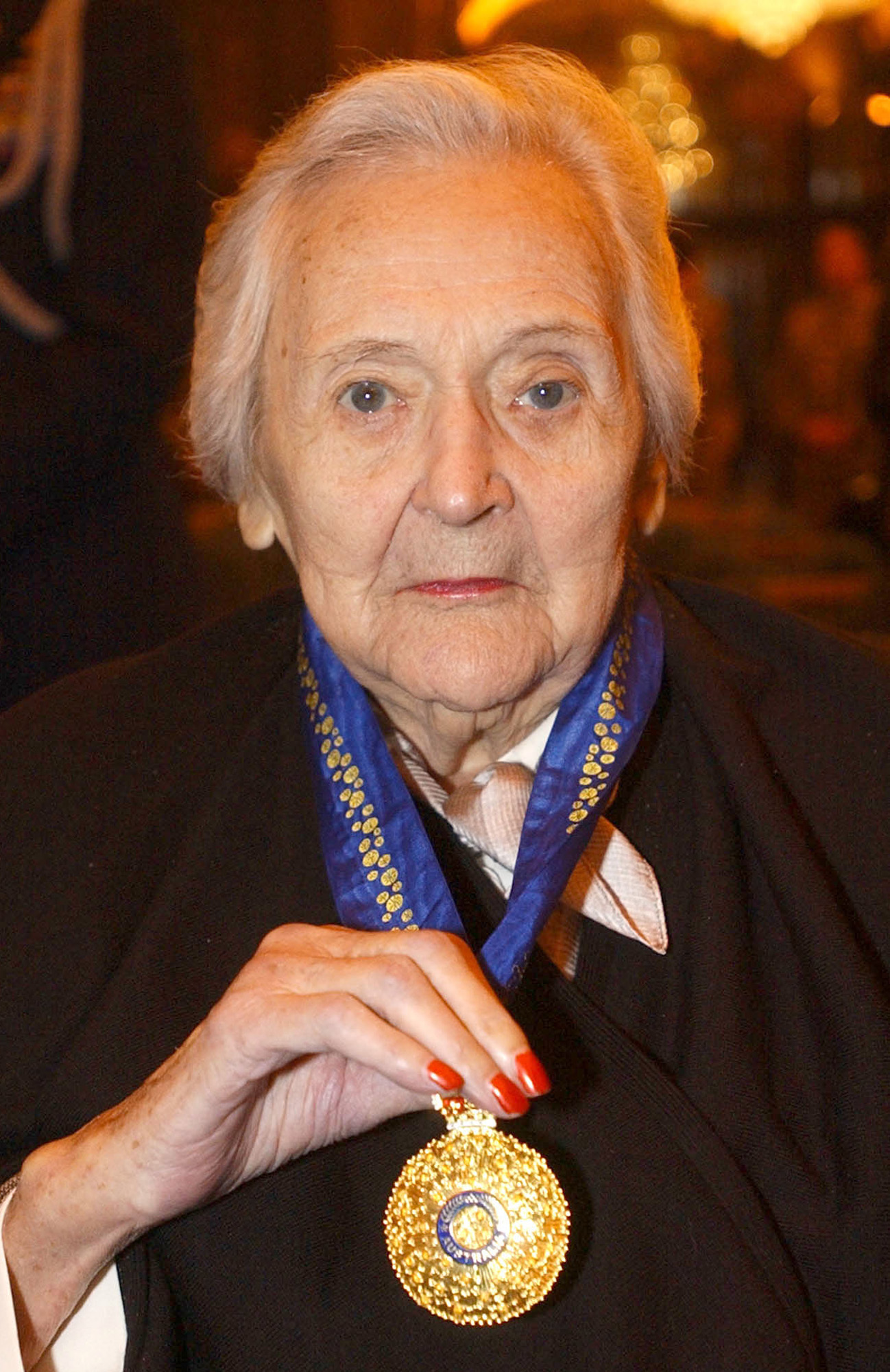 Πέθανε στα 98 της η πλέον παρασημοφορημένη κατάσκοπος του Β’ Παγκοσμίου Πολέμου