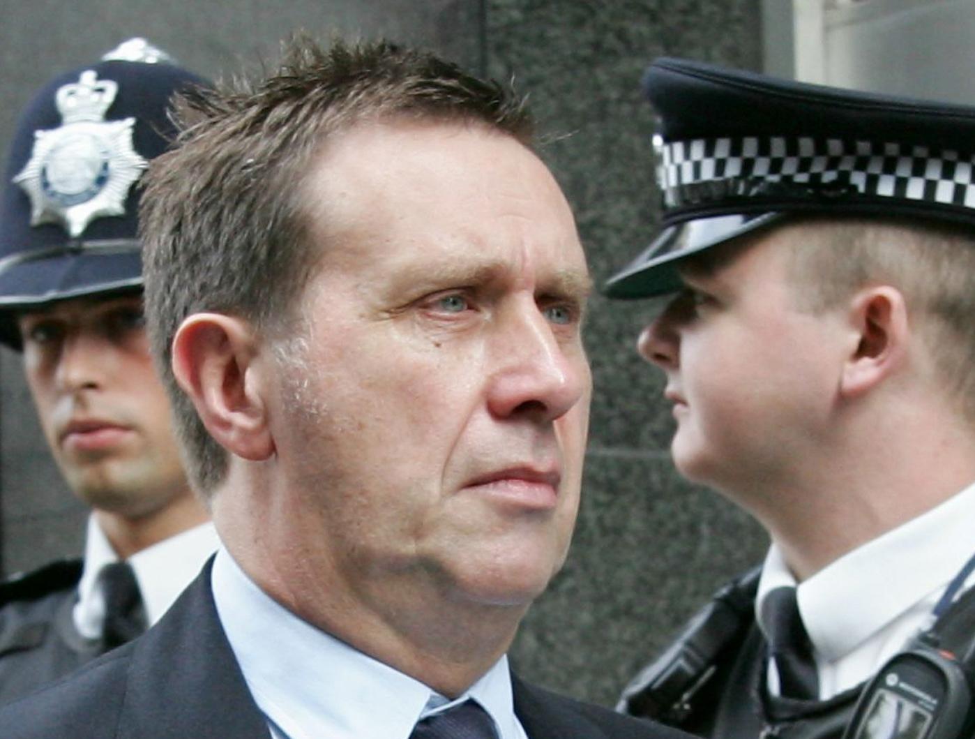 Πρώην ρεπόρτερ της News of the World «καίει» τον αρχισυντάκτη της για τις υποκλοπές