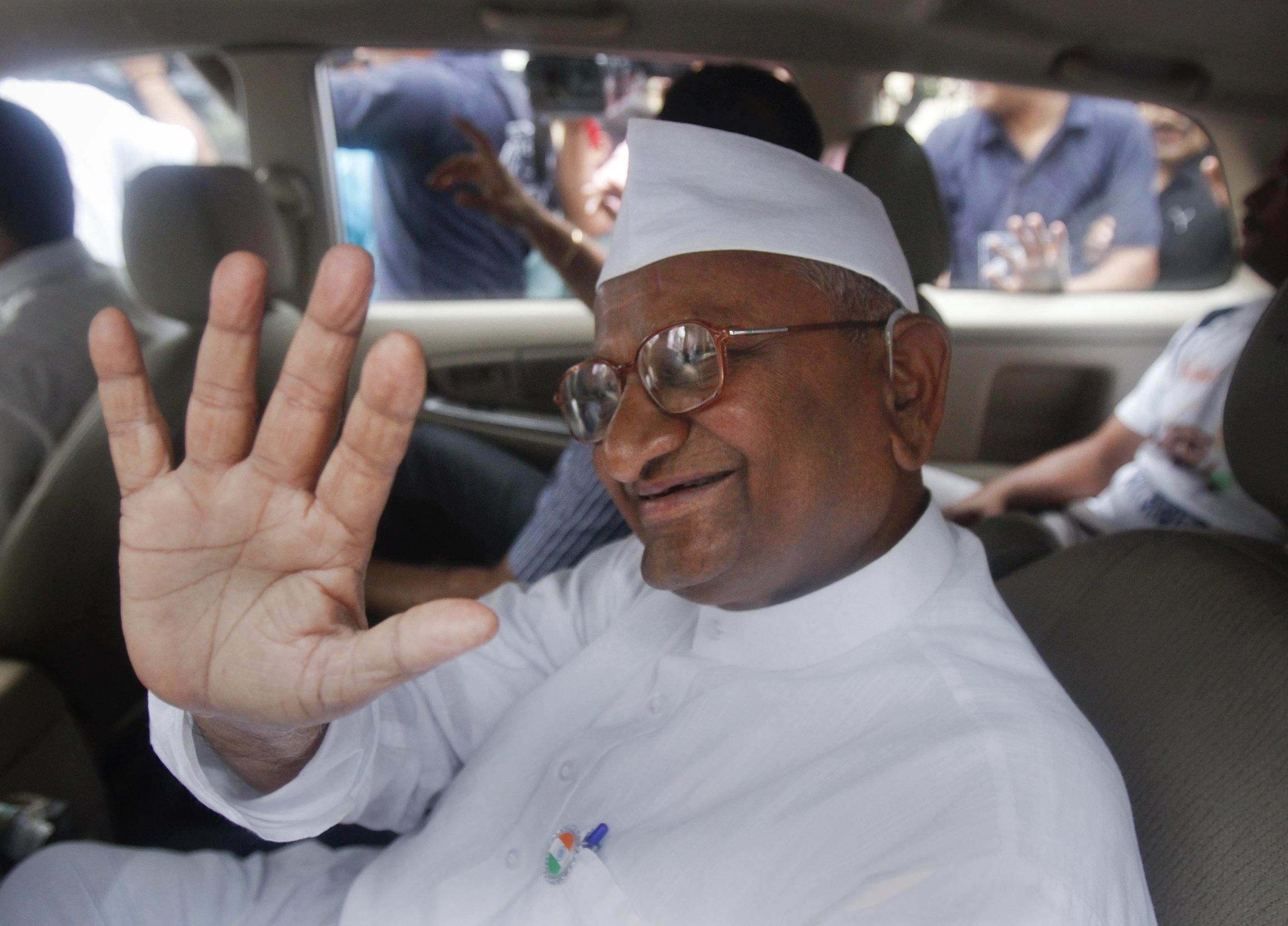 Σε συμφωνία με την αστυνομία κατέληξε ο Ινδός ακτιβιστής Χαζαρέ