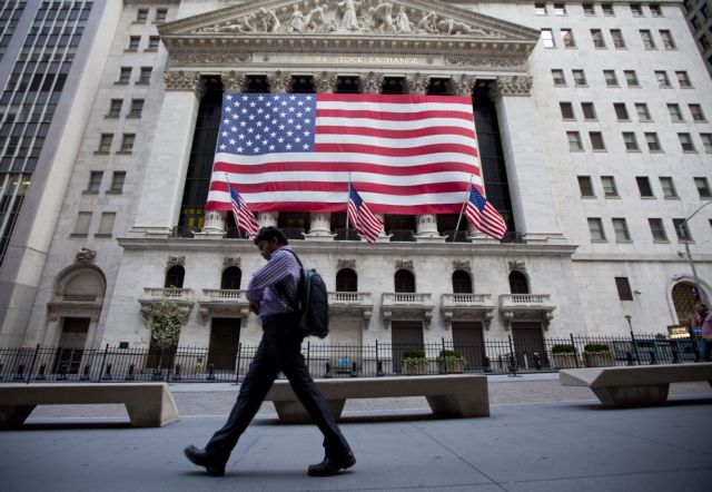 Παγκόσμιος συναγερμός από την υποβάθμιση των Ηνωμένων Πολιτειών