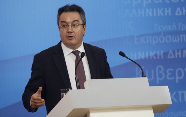 Υπονόμευση δημοσίου συμφέροντος, λέει ο Ηλ.Μόσιαλος για τα περί μη είσπραξης φόρων