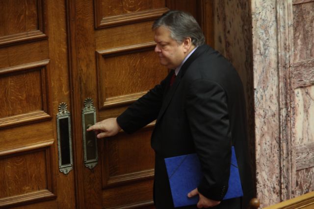 Ένσταση αντισυνταγματικότητας από τη ΝΔ για το πολυνομοσχέδιο του ΥΠΟΙΚ