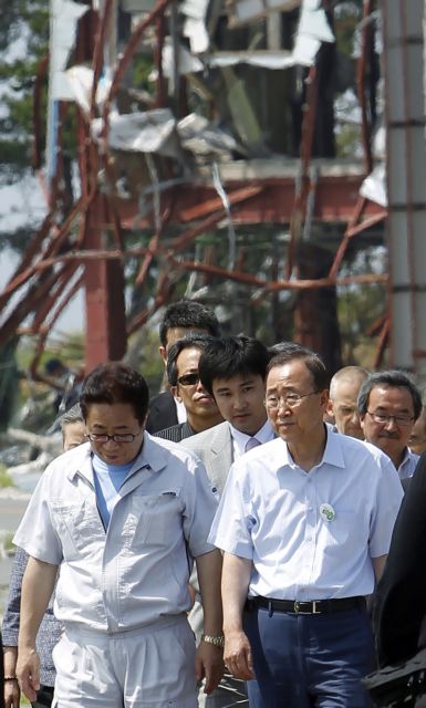 Την αλληλεγγύη του ΟΗΕ στην Ιαπωνία για την πυρηνική κρίση εξέφρασε ο Μπαν Γκι-Μουν