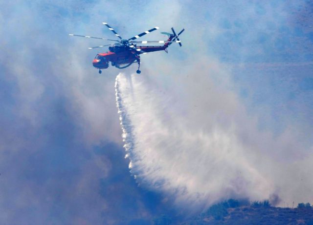 Υπό έλεγχο πύρινα μέτωπα στην Αιτωλοακαρνανία και το Ρέθυμνο