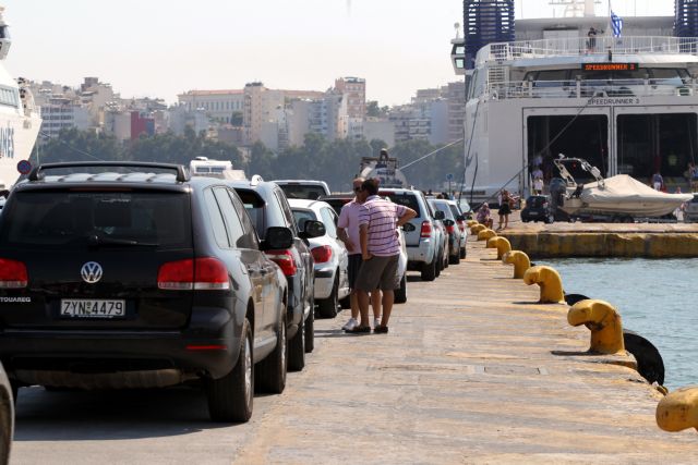 Ομαλά εξελίσσεται η έξοδος των αδειούχων του Αυγούστου