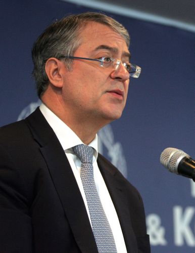 Επαφές Βενιζέλου με επικεφαλής τραπεζών για τις εξελίξεις στον κλαδο