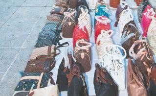 Νομοθετική ρύθμιση για την πάταξη του παραεμπορίου προωθεί το υπουργείο Ανάπτυξης