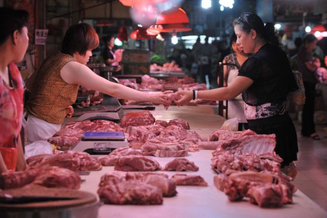 Λουκέτο σε 5.000 επιχειρήσεις τροφίμων έβαλε η Κίνα