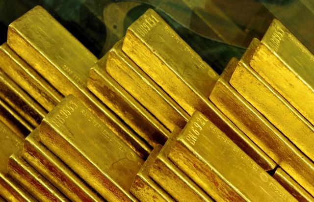 Πάνω και από τα 1.700 δολάρια η ουγγιά διαμορφώνεται η τιμή του χρυσού