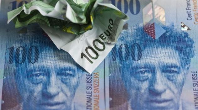 Φρένο στην άνοδο του φράγκου έβαλε η Κεντρική Τράπεζα της Ελβετίας