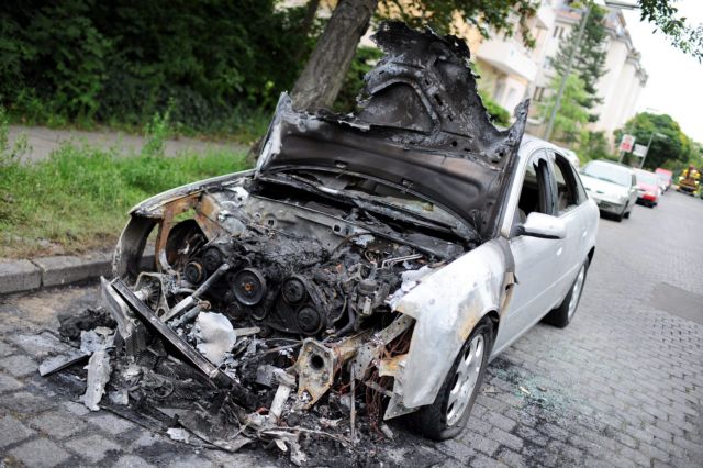 Δεκάδες εμπρησμοί πολυτελών αυτοκινήτων στο Βερολίνο