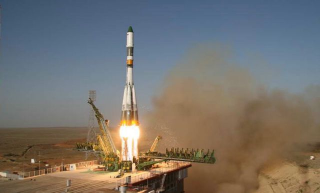 «Μετέωρος» ο Διεθνής Διαστημικός Σταθμός μετά την καθήλωση των ρωσικών Soyuz