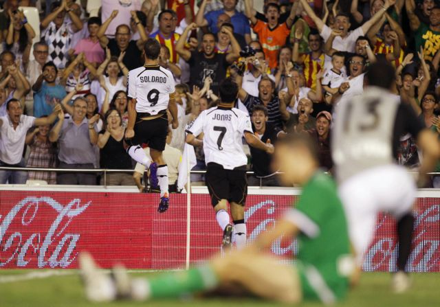 Ο Κούπερ «πληγώθηκε» από τον Σολδάδο του χατ-τρικ και του αυτογκόλ