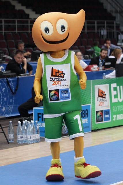 Αγχωτική νίκη της Σλοβενίας, περίπατος της Γεωργίας, σόου Κιριλένκο για τη Ρωσία