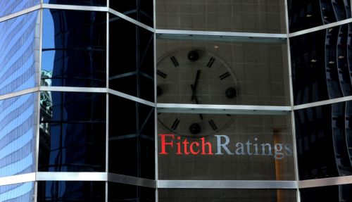 Τις κυπριακές τράπεζες υποβάθμισε η Fitch