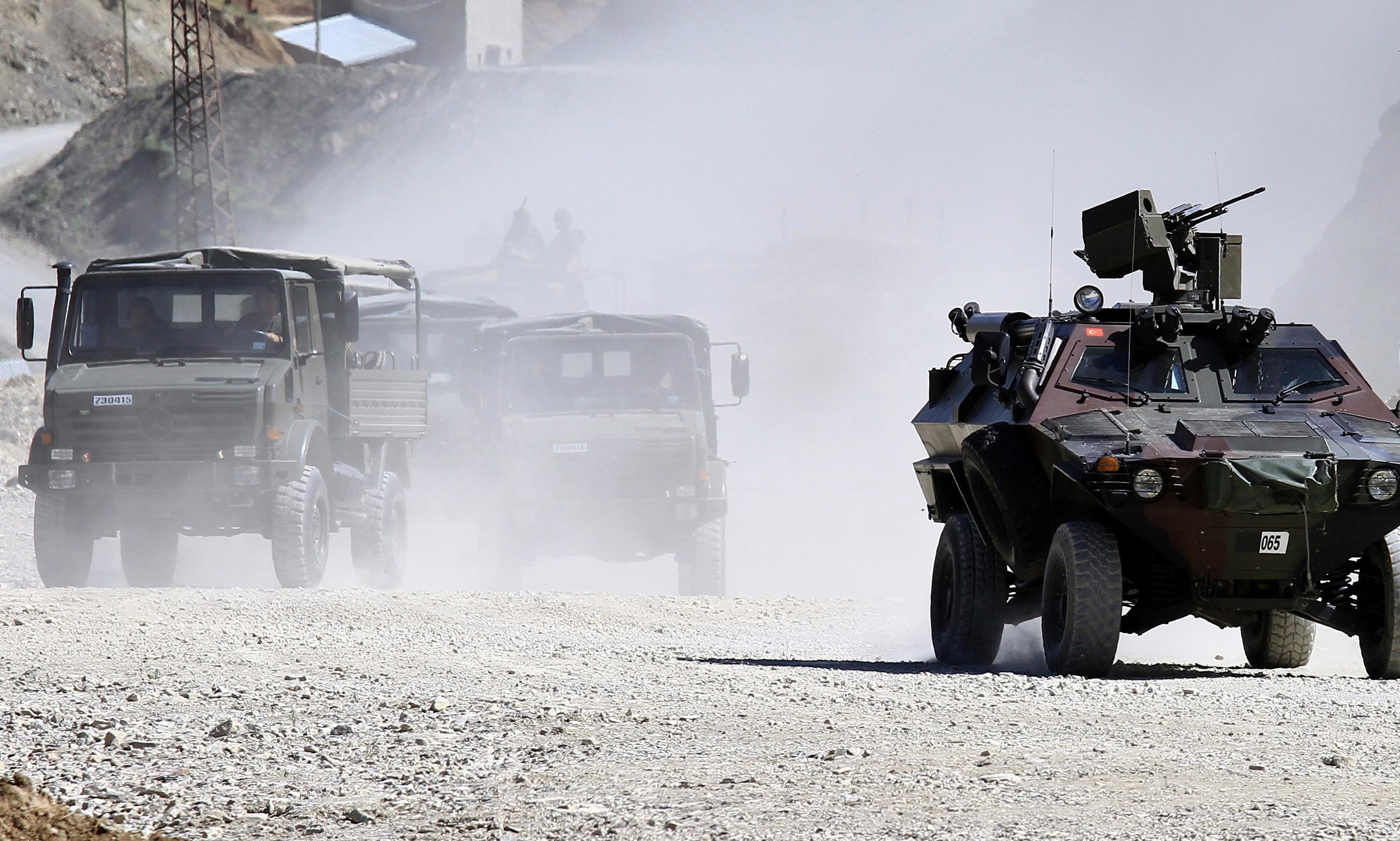 Μαζικός βομβαρδισμός κουρδικών θέσεων στο βόρειο Ιράκ από την Τουρκία