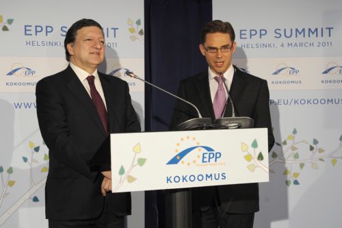 Αισιόδοξος για ταχεία διευθέτηση του θέματος των εγγυήσεων δηλώνει ο Ζοζέ Μπαρόζο