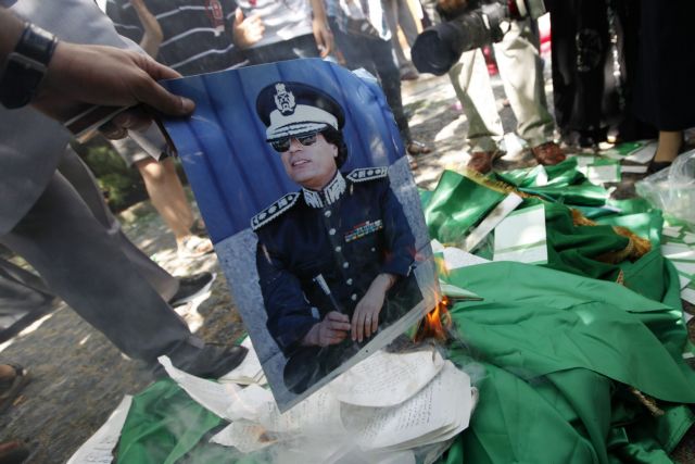 Η πορεία προς την Τρίπολη: Η εξάμηνη εξέγερση και η επέμβαση του ΝΑΤΟ στη Λιβύη