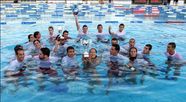 «Αιώνιος» πρωταθλητής ο Ολυμπιακός στην κολύμβηση